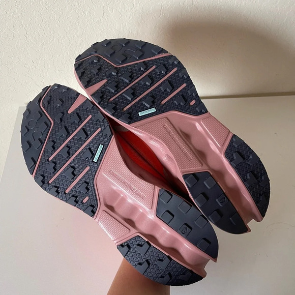 Men’s On Cloudsurfer Trail Shoes in Flame Dustrose Size 13 - Picture 4 of 8